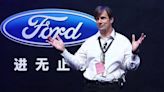 Jim Cramer elogia la estrategia del CEO de Ford en China y hace una predicción audaz