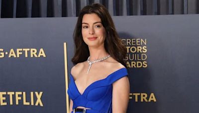 Anne Hathaway explica en qué consistían las "asquerosas" pruebas de química que tuvo que hacer en los años 2000