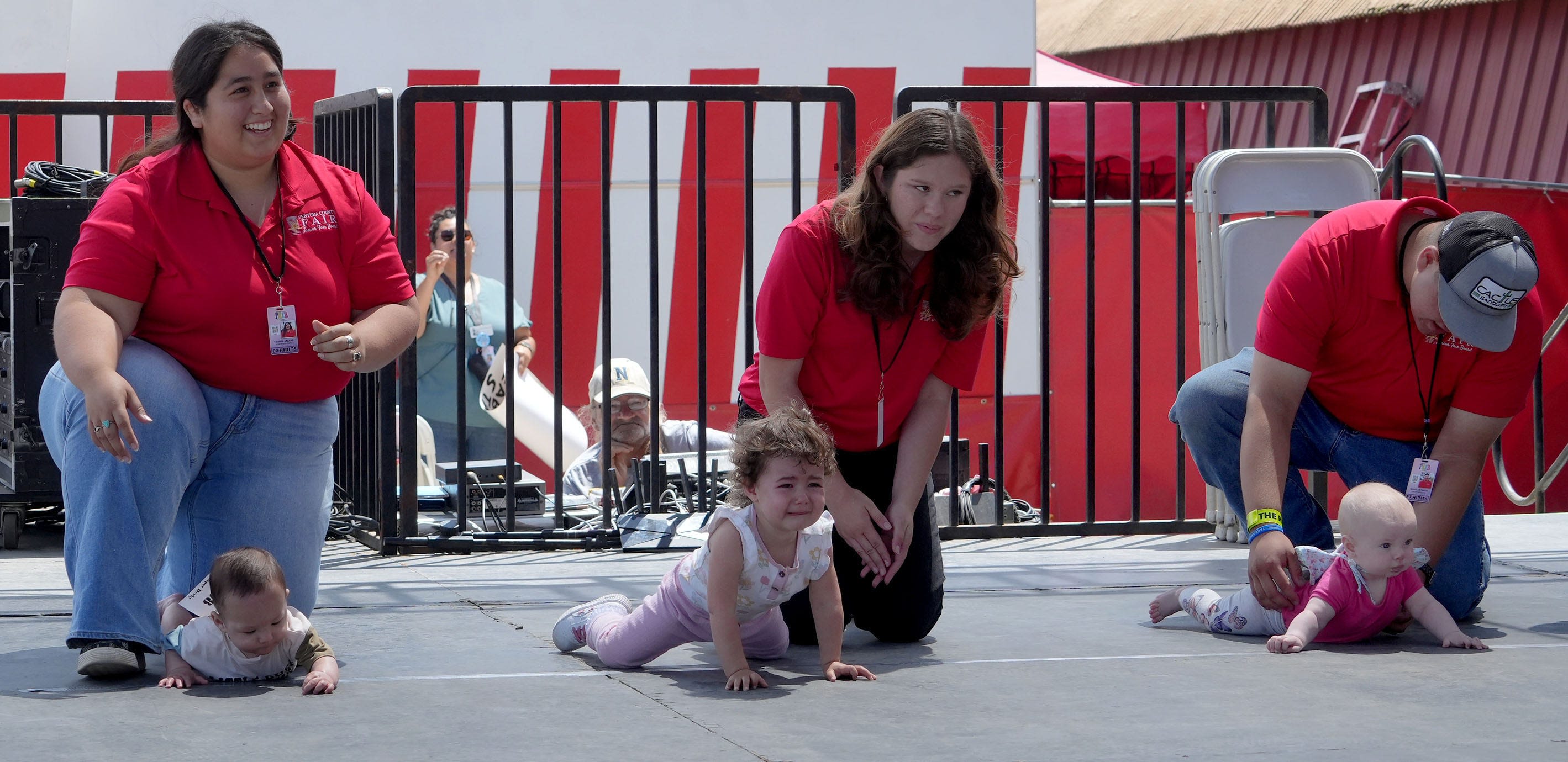 Babies, toddlers make mad dash in race at Ventura County Fair