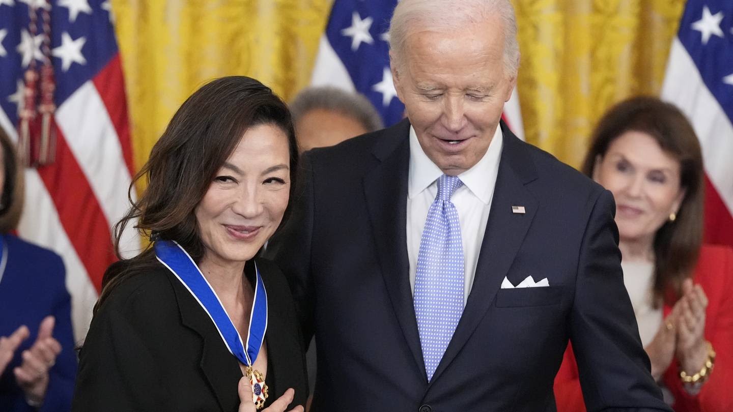 Biden awards the Medal of Freedom to Nancy Pelosi, Medgar Evers, Michelle Yeoh and 15 others