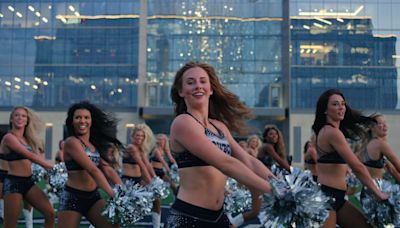 The Dallas Cowboy Cheerleaders Say You're Getting One Move Wrong While Recreating Their Iconic 'Thunderstruck' Dance