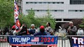 No, Trump supporters are not being kept from the courthouse