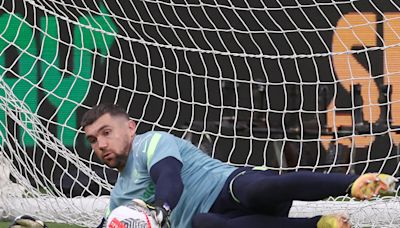 Roma make sudden swoop for Australia goalkeeper Ryan