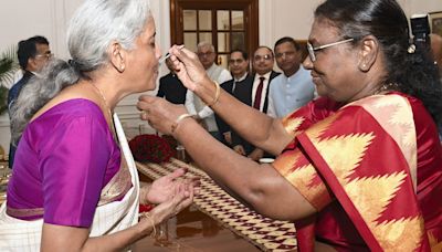 Budget 2024: President Murmu, FM Nirmala Sitharaman's ‘dahi-cheeni’ ritual at Rashtrapati Bhavan | Watch