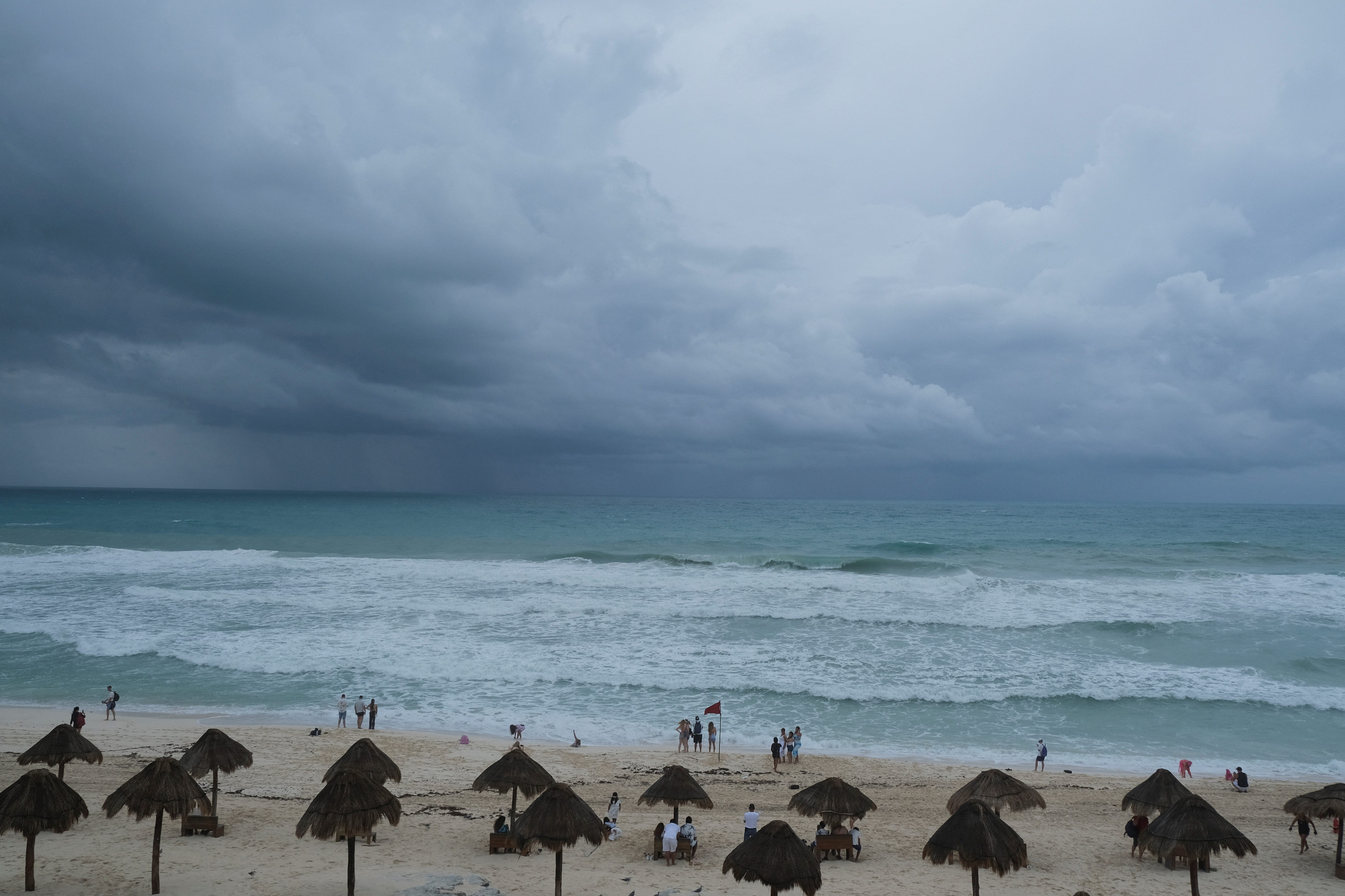 Texas braces for tropical storm forecast to bring heavy rain, winds, tornado threat