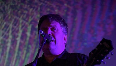 Martin Phillipps, guitarist and lead singer of The Chills, dies at 61