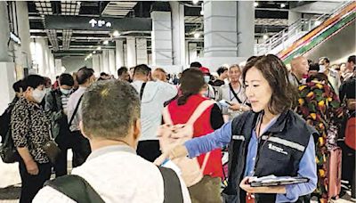 楊潤雄囑來港客 五一煙火或因天雨改動 - 20240429 - 要聞