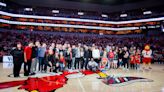 Louisville basketball celebrates 10-year anniversary of 2013 team during game vs. Clemson