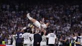 El nostálgico homenaje del Real Madrid a Toni Kroos en su último partido en el Santiago Bernabéu - La Opinión