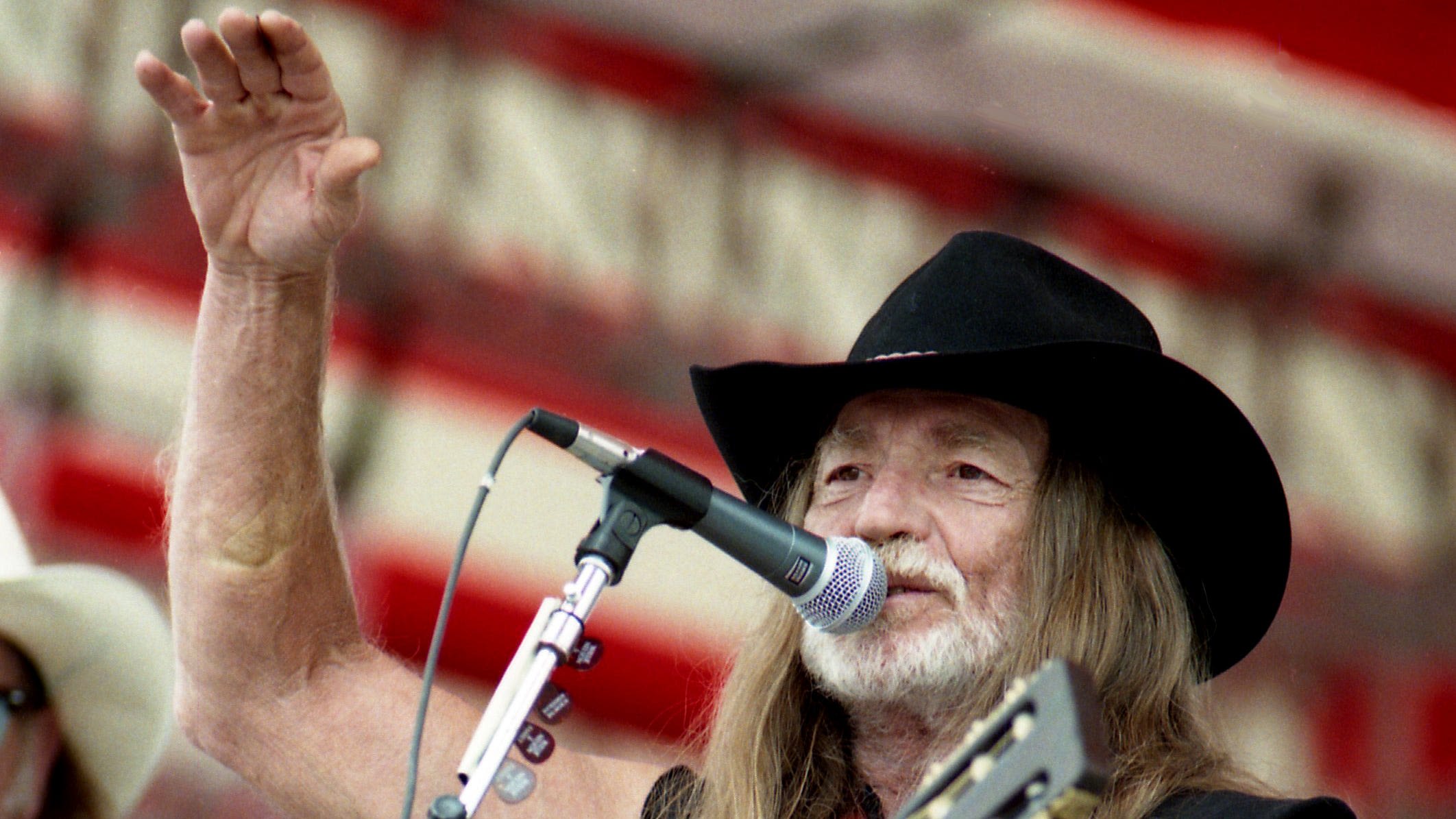 Willie Nelson returned to the stage with Fourth of July Picnic following health concerns