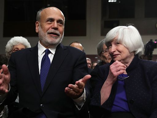 Yellen, Bernanke see the US economy avoiding a recession