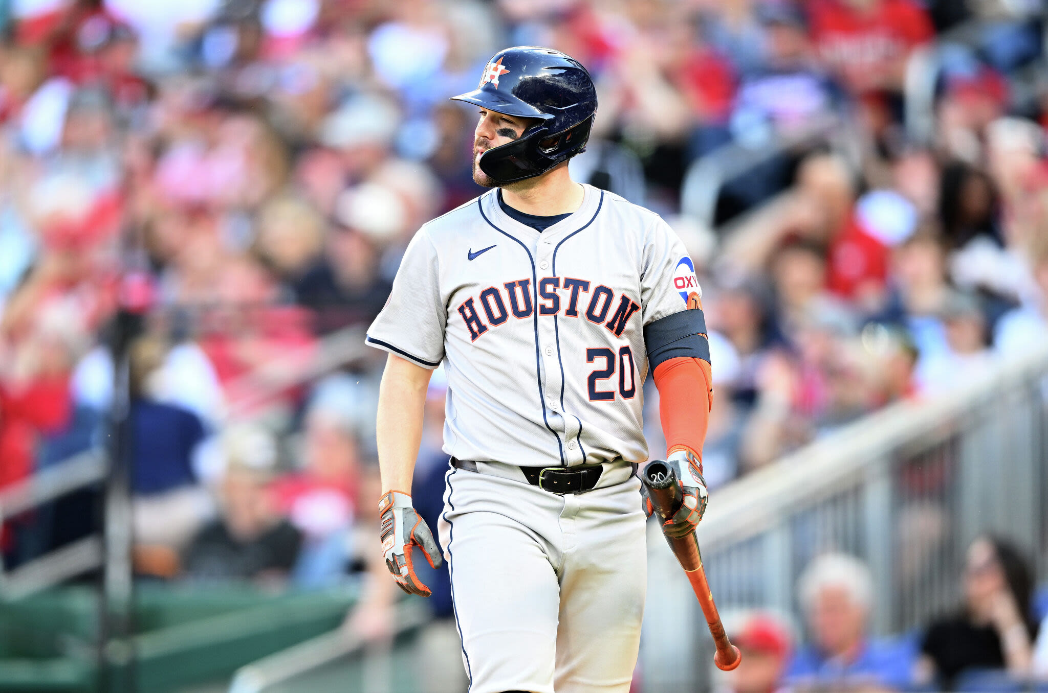 New concerns emerge for Astros as AL West gap widens