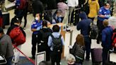 US screens record 2.95 million airline passengers in single day