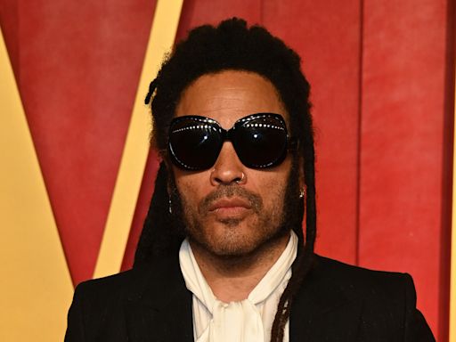 Lenny Kravitz Announces Las Vegas Residency & Debuts New Song ‘Paralyzed’ – See the Dates & Listen!