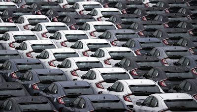 Demand for new cars by private buyers declined in June