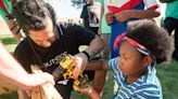 Volunteers build home gardens for 76104 residents on Fort Worth’s south side