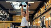 I did 50 overhead walking lunges a day for one week — here are my results