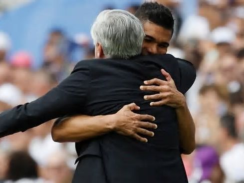 “Ancelotti estaba llorando”: Casemiro cuenta cómo fue su salida del Real Madrid