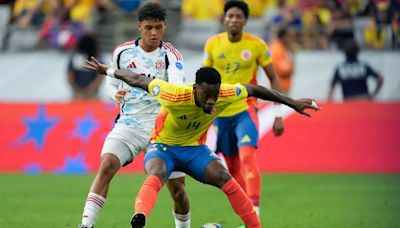 West Ham acelera por el colombiano Jhon Durán