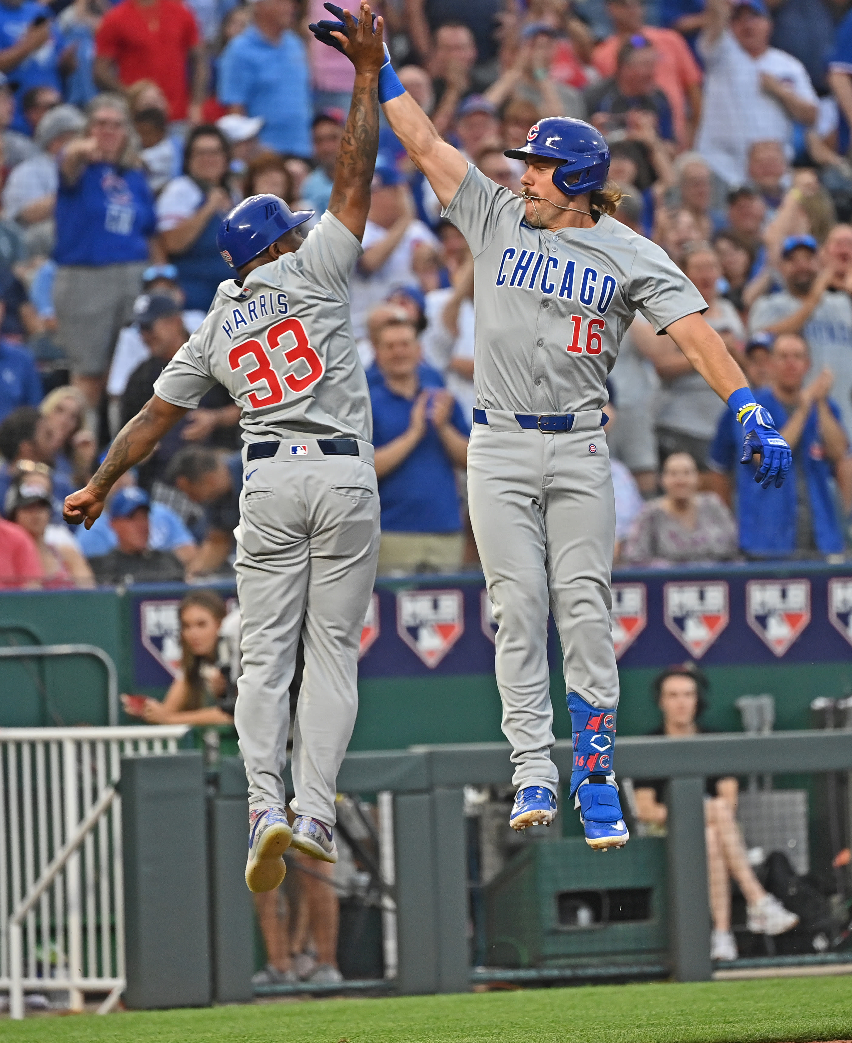 Patrick Wisdom hits pinch-hit grand slam, Cubs beat the Royals 9-4