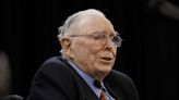 Warren Buffett’s right-hand man Charlie Munger continues to celebrate crypto’s demise and cites the famous analogy of the Fed, the party, and the punch bowl