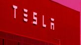 Tesla Exec Quits, Trashes Company