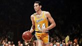 Los Lakers recuerdan a Jerry West como una leyenda y un icono eterno