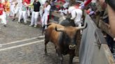 Fotos: Torrechiva se salva de la cornada de un Miura en la curva de Mercaderes