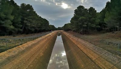 Encuentran un cadáver en el canal del trasvase en Casas de Benítez (Cuenca)