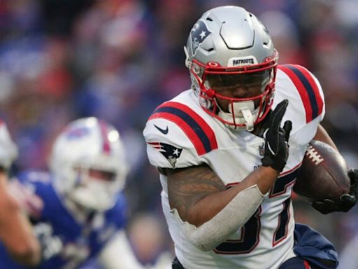 Damien Harris offered blunt criticism of Bill Belichick's handling of Mac Jones, Patriots offense