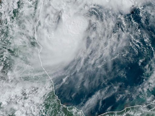 Hurricane Milton grows stronger as it heads towards Florida