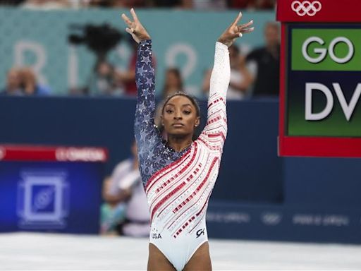 奧運體操／「體操女王」拜爾絲強勢回歸 美女子體操隊團體金牌入袋