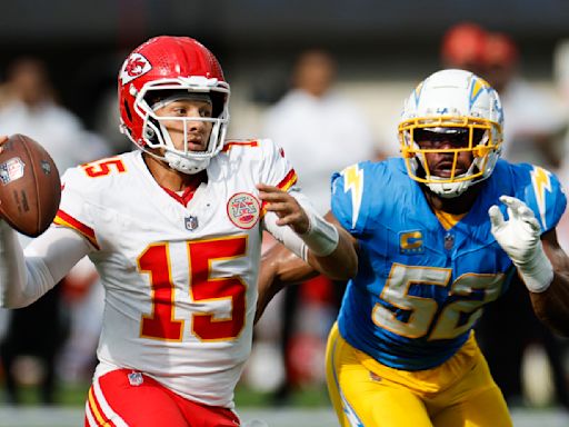 Chiefs rally past Chargers for another tight win, regroup after injury to Rashee Rice