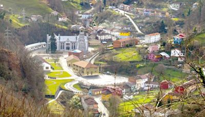 Los vecinos plantean medidas para que las 30.000 visitas del Ecomuseo repercutan positivamente en el Valle del Samuño