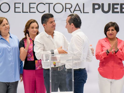 Eduardo Rivera reconoce derrota ante Armenta en Puebla