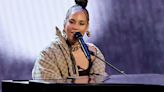 Did Alicia Keys, Jay-Z’s Surprise Duet Soften ‘Hell’s Kitchen’s’ Tonys Snub?