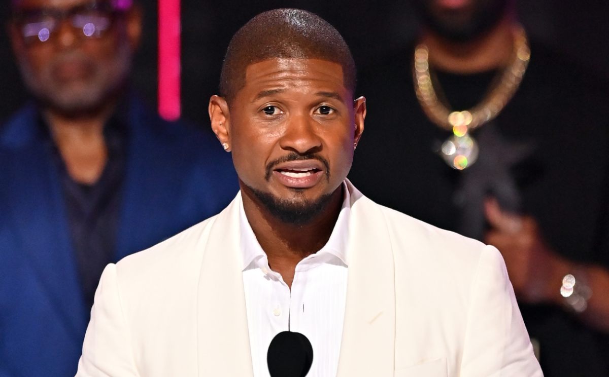 Fans in Uproar Over Usher’s Emotional BET Awards Lifetime Achievement Speech: ‘Full On Muted’