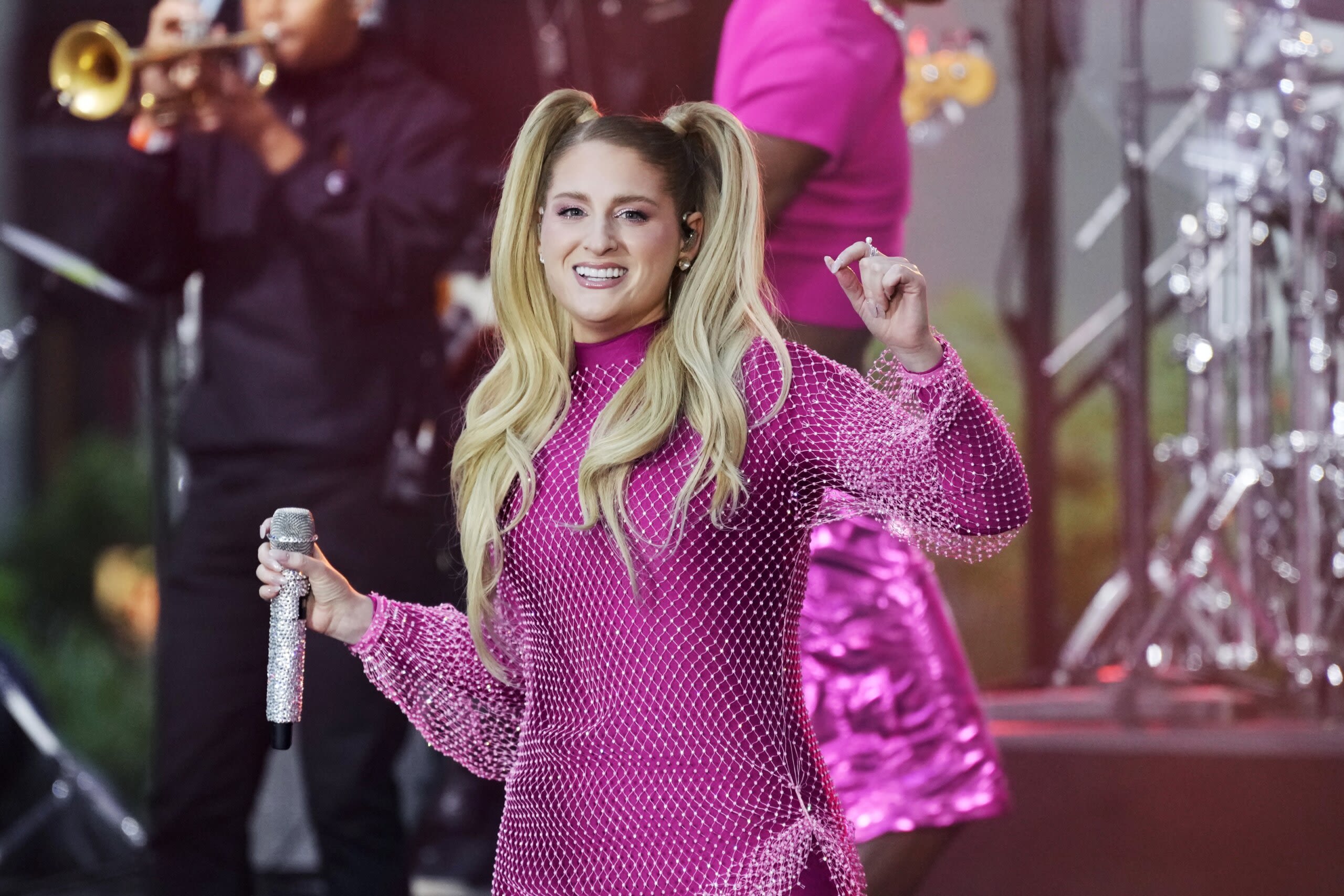 ‘All About That Bass’: Meghan Trainor joins WTOP with Md. native Chris Olsen before Jiffy Lube Live - WTOP News