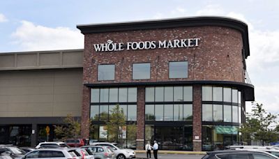 Part of Colonie Center with Whole Foods sold to New Jersey investors