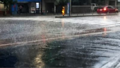 快訊／深夜炸雨彈 5縣市大雨特報