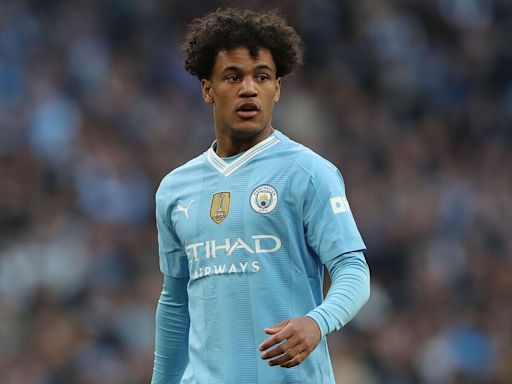 Oscar Bobb 'decides stance on quitting Man City to join Chelsea' like Palmer