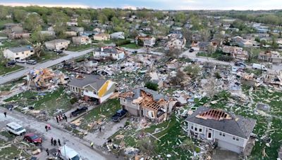 Violent tornadoes wreak destruction in Nebraska and Iowa