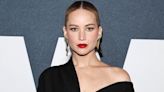 Jennifer Lawrence Showcases Off-the-Shoulder Elegance at Fashion Event in New York City