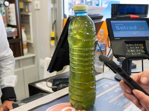 Este es el dineral que te paga Repsol por cada litro de aceite de cocina usado que lleves a una de sus estaciones