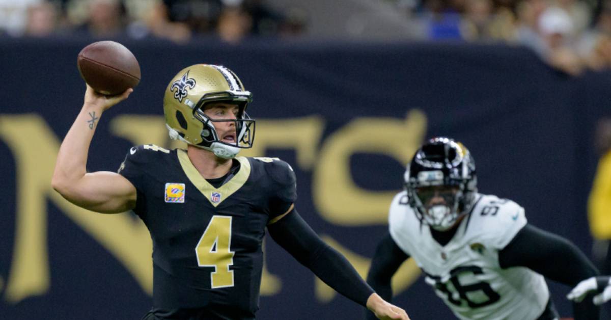 Spencer Rattler Over Derek Carr? Rival Scout Talks Saints' Unstable QB Situation