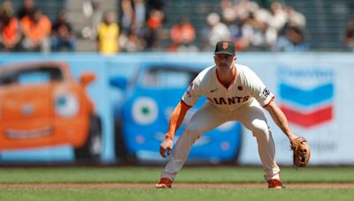 Third baseman Matt Chapman and Giants agree to $151 million, 6-year contract for 2025-30