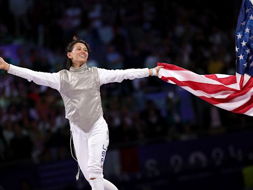 2024 Paris Olympics: Americans Lee Kiefer, Lauren Scruggs win gold and silver in fencing