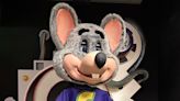 The Chuck E. Cheese Origin Fact That We Totally Forgot About