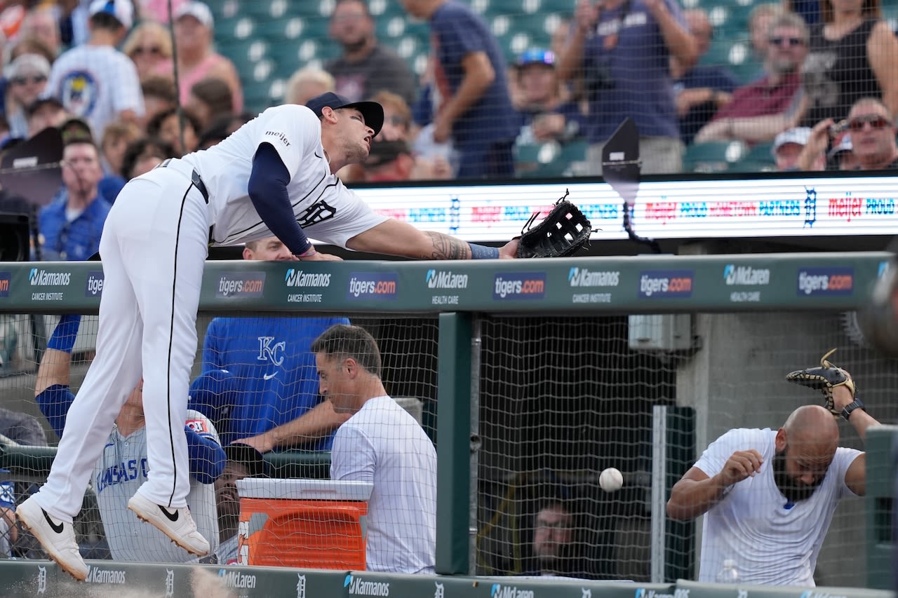 Tigers stumble to 4th straight loss in series opener vs. Royals