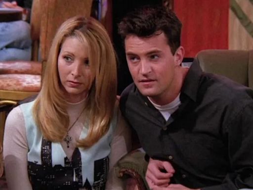 In Honor Of Matthew Perry, Lisa Kudrow Has Been Rewatching Friends, And She Has So Many Thoughts